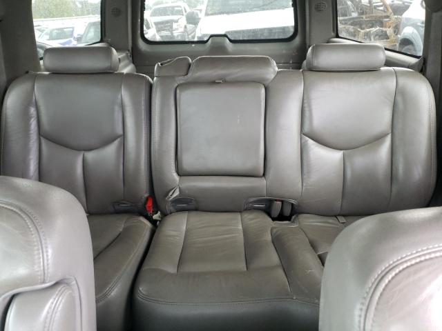 Photo 10 from auction – 2003 CHEVROLET SUBURBAN K with VIN 3GNFK16Z13G336229