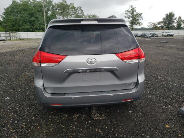 Photo 6 from auction – 2014 TOYOTA SIENNA XLE with VIN 5TDYK3DC6ES425701