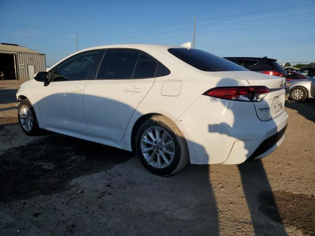 Photo 2 from auction – 2021 TOYOTA COROLLA LE with VIN 5YFVPMAE5MP208423