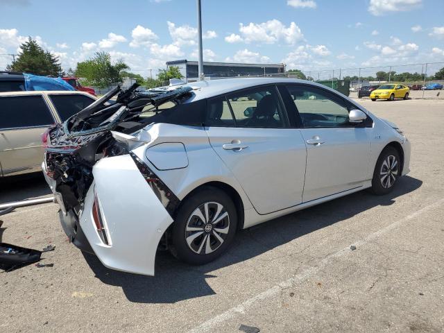 Photo 3 from auction – 2017 TOYOTA PRIUS PRIM with VIN JTDKARFP4H3033219