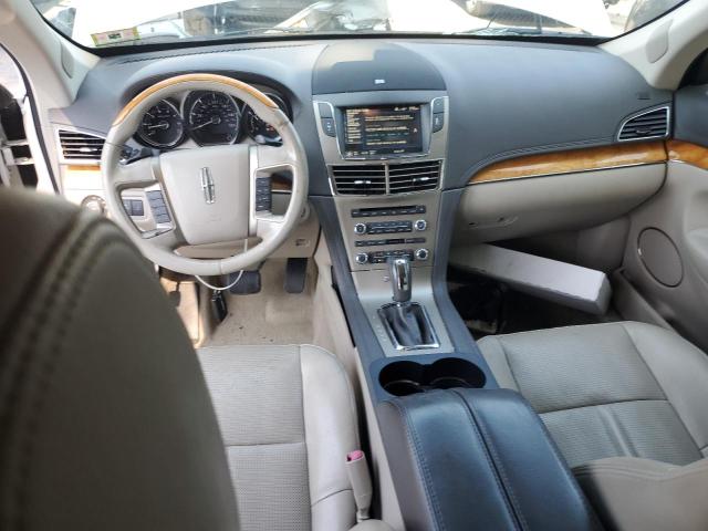 Photo 8 from auction – 2012 LINCOLN MKT with VIN 2LMHJ5AT9CBL50204