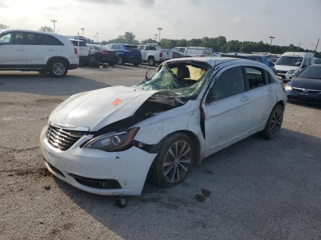 CHRYSLER 200 LIMITE 2013 with VIN 1C3CCBCG9DN500678 - Photo from auction