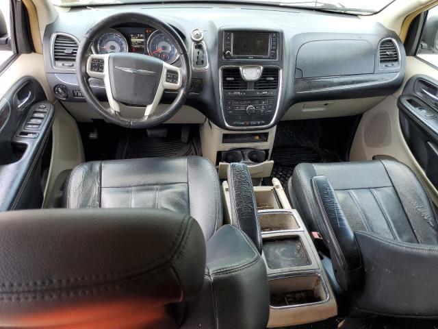 Photo 8 from auction – 2014 CHRYSLER TOWN & COU with VIN 2C4RC1BG5ER443191