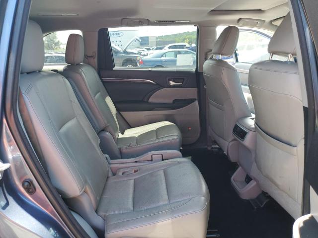 Photo 11 from auction – 2015 TOYOTA HIGHLANDER with VIN 5TDYKRFH7FS067943