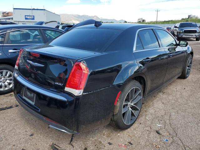 Photo 3 from auction – 2015 CHRYSLER 300 LIMITE with VIN 2C3CCAAG3FH930554