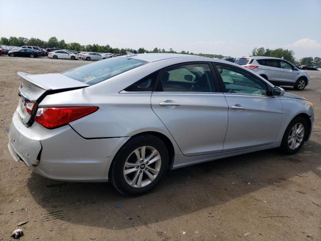 Photo 3 from auction – 2013 HYUNDAI SONATA GLS with VIN 5NPEB4ACXDH656375