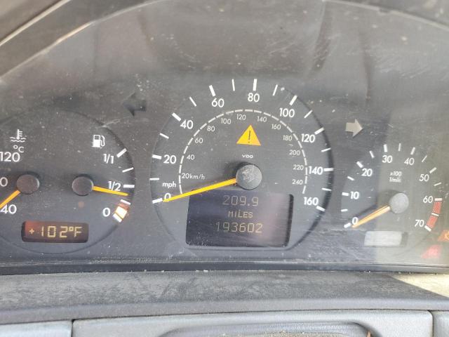 Photo 9 from auction – 2002 MERCEDES-BENZ E 320 with VIN WDBJF65J02B469845