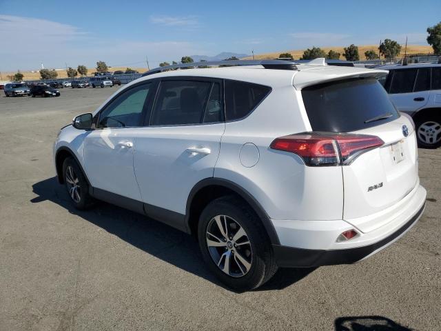 Photo 2 from auction – 2016 TOYOTA RAV4 XLE with VIN 2T3WFREV1GW304879
