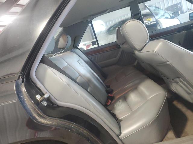 Photo 10 from auction – 1992 MERCEDES-BENZ 300 E with VIN WDBEA30DXNB591682