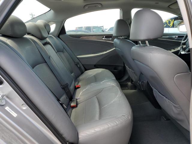Photo 10 from auction – 2013 HYUNDAI SONATA HYB with VIN KMHEC4A46DA068014