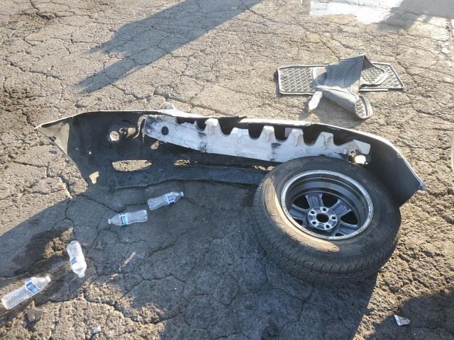 Photo 12 from auction – 2004 TOYOTA HIGHLANDER with VIN JTEDP21A640011571