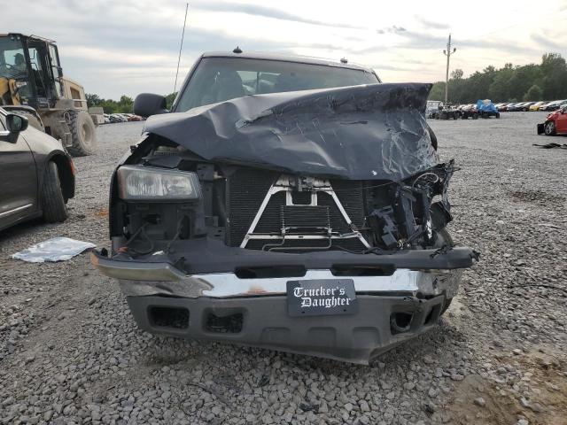 Photo 5 from auction – 2003 CHEVROLET SILVERADO with VIN 2GCEC19TX31294743