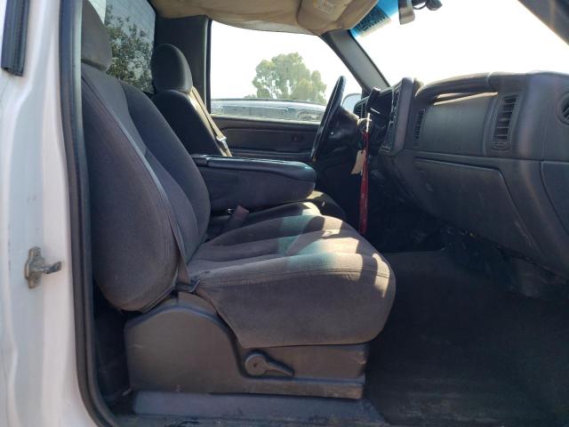 Photo 10 from auction – 2006 GMC SIERRA C25 with VIN 1GTHC24U56E204338