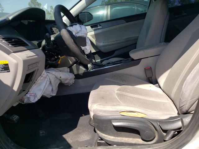 Photo 7 from auction – 2017 HYUNDAI SONATA SE with VIN 5NPE24AF2HH541186