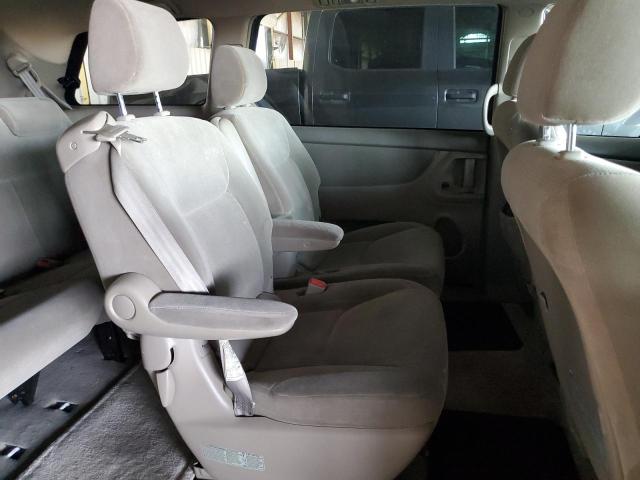 Photo 11 from auction – 2004 TOYOTA SIENNA CE with VIN 5TDZA23C74S193479