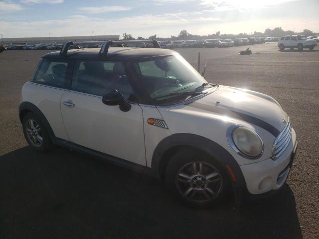 Photo 4 from auction – 2011 MINI COOPER with VIN WMWSU3C52BT182160