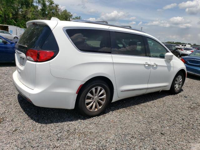 Photo 3 from auction – 2018 CHRYSLER PACIFICA T with VIN 2C4RC1BG7JR143937