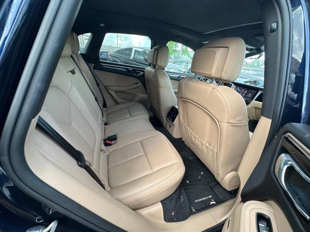 Photo 6 from auction – 2019 PORSCHE MACAN with VIN WP1AA2A52KLB04755