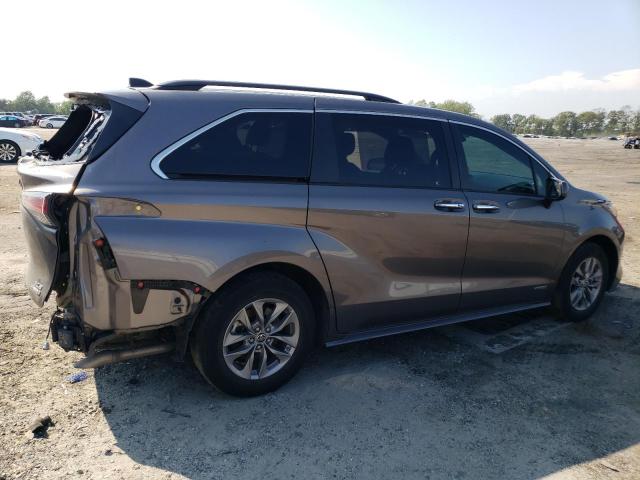 Photo 3 from auction – 2021 TOYOTA SIENNA XLE with VIN 5TDYSKFC6MS032416