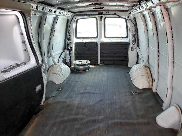 Photo 10 from auction – 2017 CHEVROLET EXPRESS G2 with VIN 1GCWGBFG0H1296018