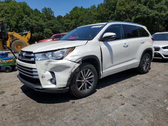 TOYOTA HIGHLANDER 2017 with VIN 5TDKZRFHXHS526256 - Photo from auction