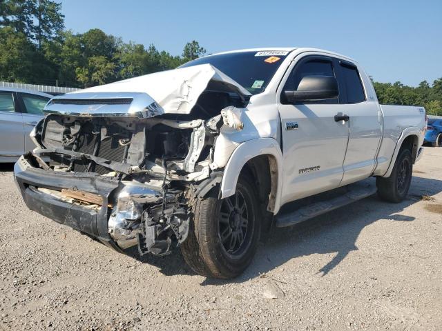 TOYOTA TUNDRA DOU 2015 with VIN 5TFRY5F11FX177136 - Photo from auction
