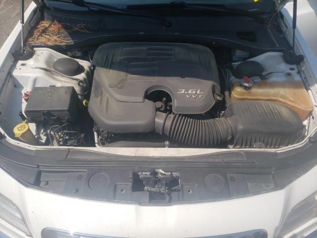 Photo 11 from auction – 2013 CHRYSLER 300 with VIN 2C3CCAAG6DH533966