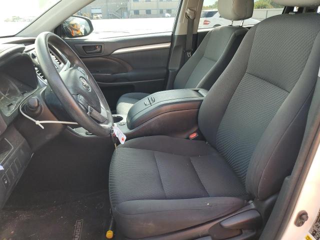Photo 7 from auction – 2015 TOYOTA HIGHLANDER with VIN 5TDZKRFHXFS102737
