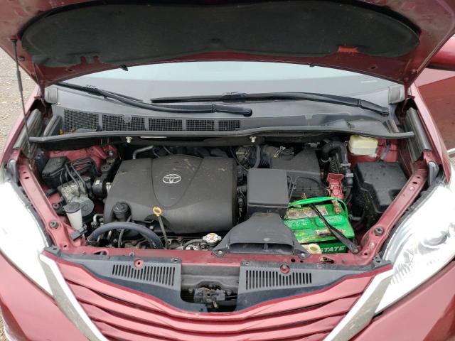Photo 12 from auction – 2017 TOYOTA SIENNA LE with VIN 5TDKZ3DC1HS775548