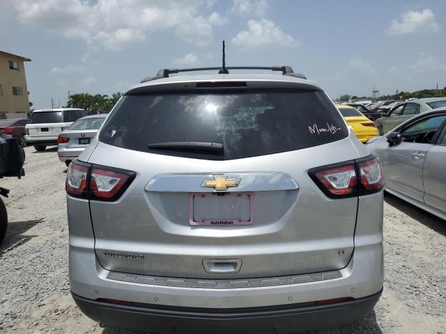 Photo 6 from auction – 2017 CHEVROLET TRAVERSE L with VIN 1GNKRGKD1HJ101827