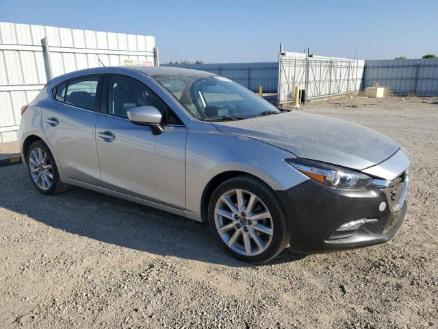Photo 4 from auction – 2017 MAZDA 3 TOURING with VIN JM1BN1L37H1135813