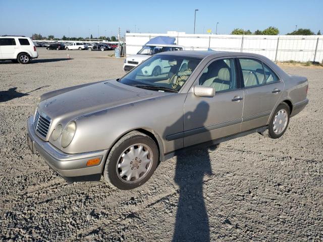 MERCEDES-BENZ E 300D 1997 with VIN WDBJF20F7VJ025481 - Photo from auction