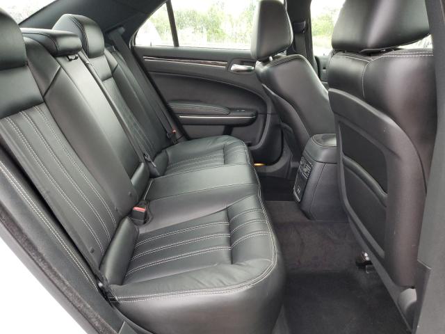 Photo 10 from auction – 2018 CHRYSLER 300 S with VIN 2C3CCABTXJH151365