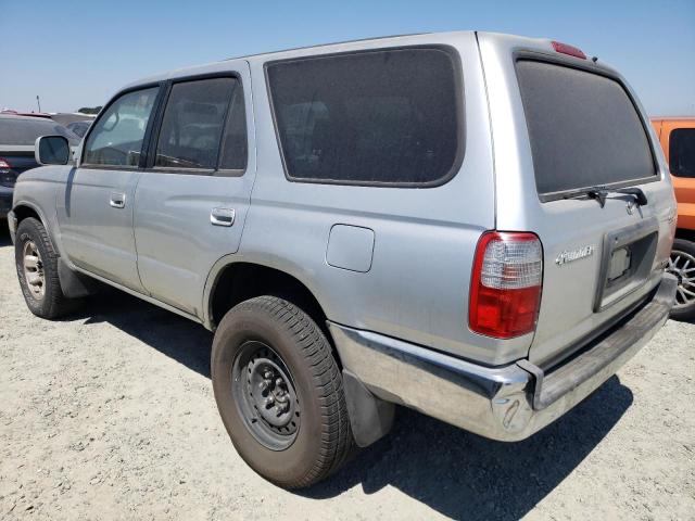 Photo 2 from auction – 2000 TOYOTA 4RUNNER SR with VIN JT3GN86R9Y0180146