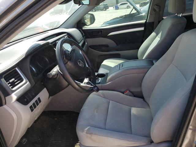Photo 7 from auction – 2019 TOYOTA HIGHLANDER with VIN 5TDZARFH2KS049903