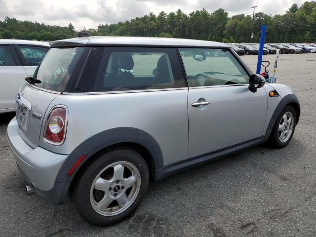 Photo 3 from auction – 2011 MINI COOPER with VIN WMWSU3C58BT097159