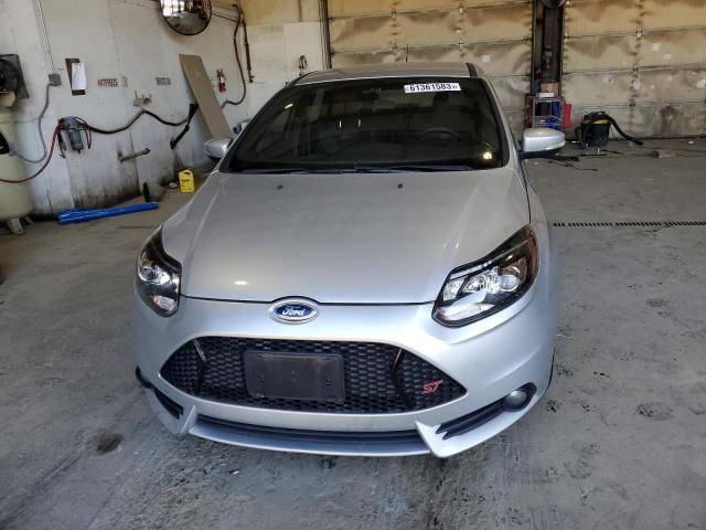 Photo 5 from auction – 2014 FORD FOCUS ST with VIN 1FADP3L98EL124053