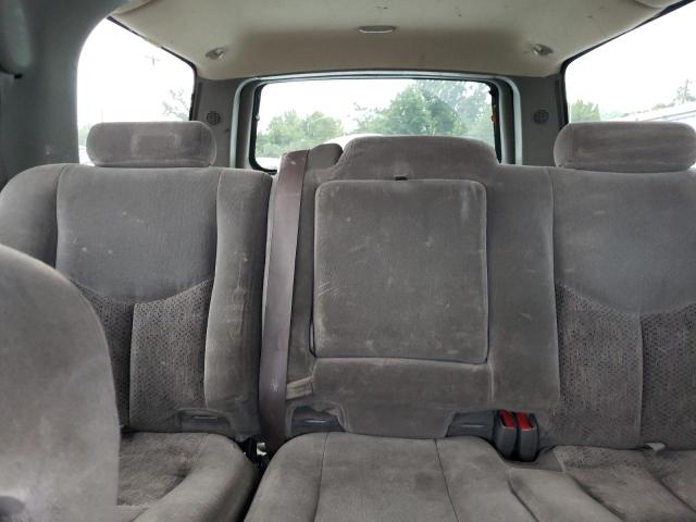 Photo 10 from auction – 2003 CHEVROLET SUBURBAN with VIN 1GNFK16Z33J270507