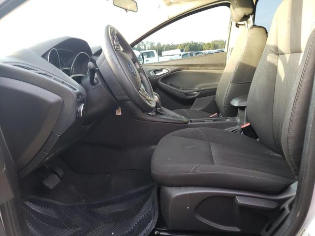 Photo 7 from auction – 2016 FORD FOCUS SE with VIN 1FADP3FE8GL356745