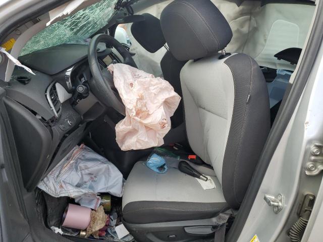 Photo 7 from auction – 2018 CHEVROLET TRAX LS with VIN 3GNCJKSBXJL296127