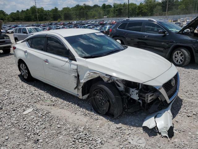 Photo 4 from auction – 2019 NISSAN ALTIMA S with VIN 1N4BL4BV0KC102440
