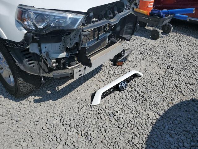 Photo 13 from auction – 2018 TOYOTA 4RUNNER SR with VIN JTEZU5JR0J5166251