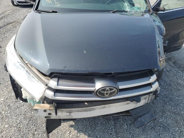 Photo 12 from auction – 2017 TOYOTA HIGHLANDER with VIN 5TDBZRFH8HS454019