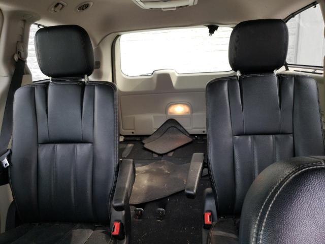 Photo 10 from auction – 2014 CHRYSLER TOWN & COU with VIN 2C4RC1CG1ER346617