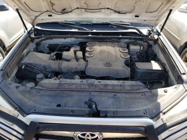 Photo 11 from auction – 2011 TOYOTA 4RUNNER SR with VIN JTEBU5JR4B5057715