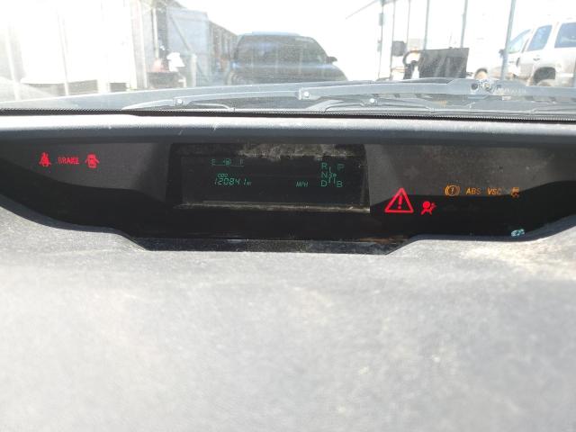 Photo 9 from auction – 2005 TOYOTA PRIUS with VIN JTDKB20U453057826