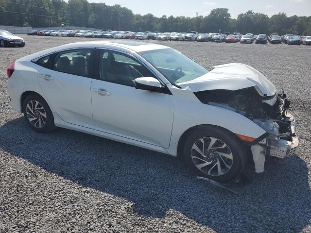 Photo 4 from auction – 2016 HONDA CIVIC with VIN 19XFC2F70GE028044