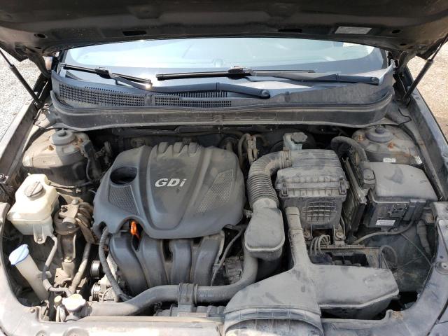 Photo 11 from auction – 2012 HYUNDAI SONATA SE with VIN 5NPEC4AC6CH367621