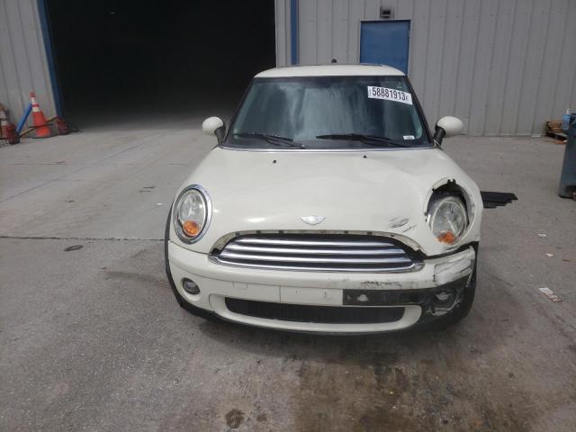 Photo 5 from auction – 2007 MINI COOPER with VIN WMWMF33567TU62643