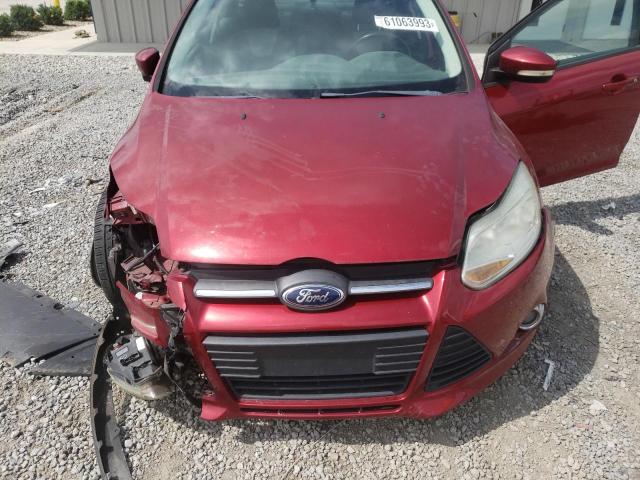 Снимка 11 от търг – 2014 FORD FOCUS SE с VIN 1FADP3F25EL203033